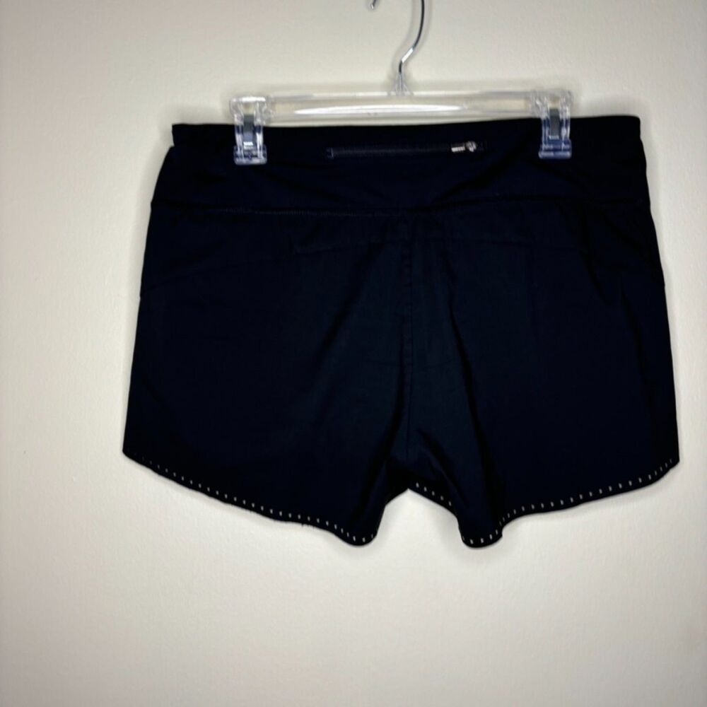 Athleta Laser Run Shorts Black Medium